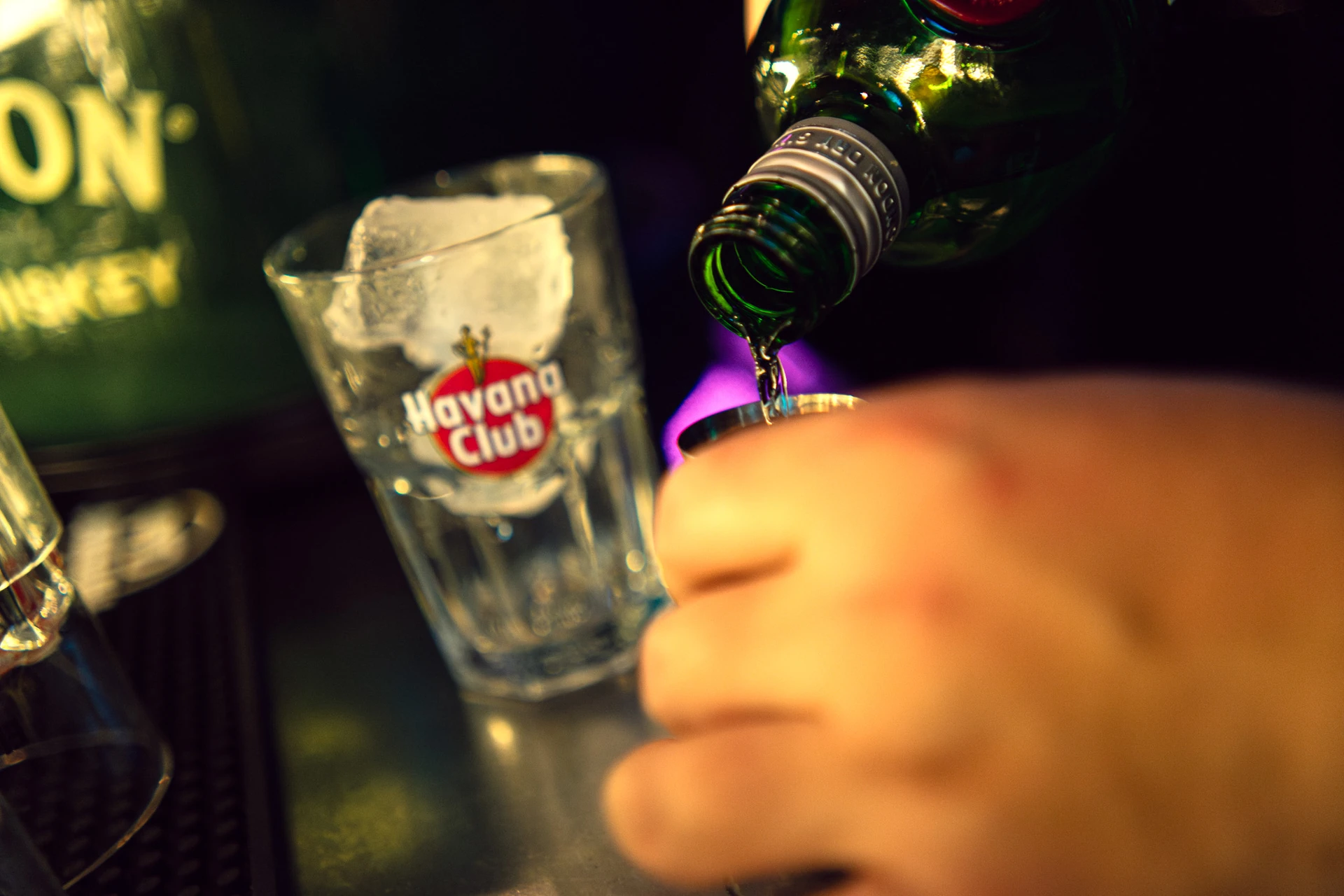 Mausen_Cafe_Bar_Pub 1