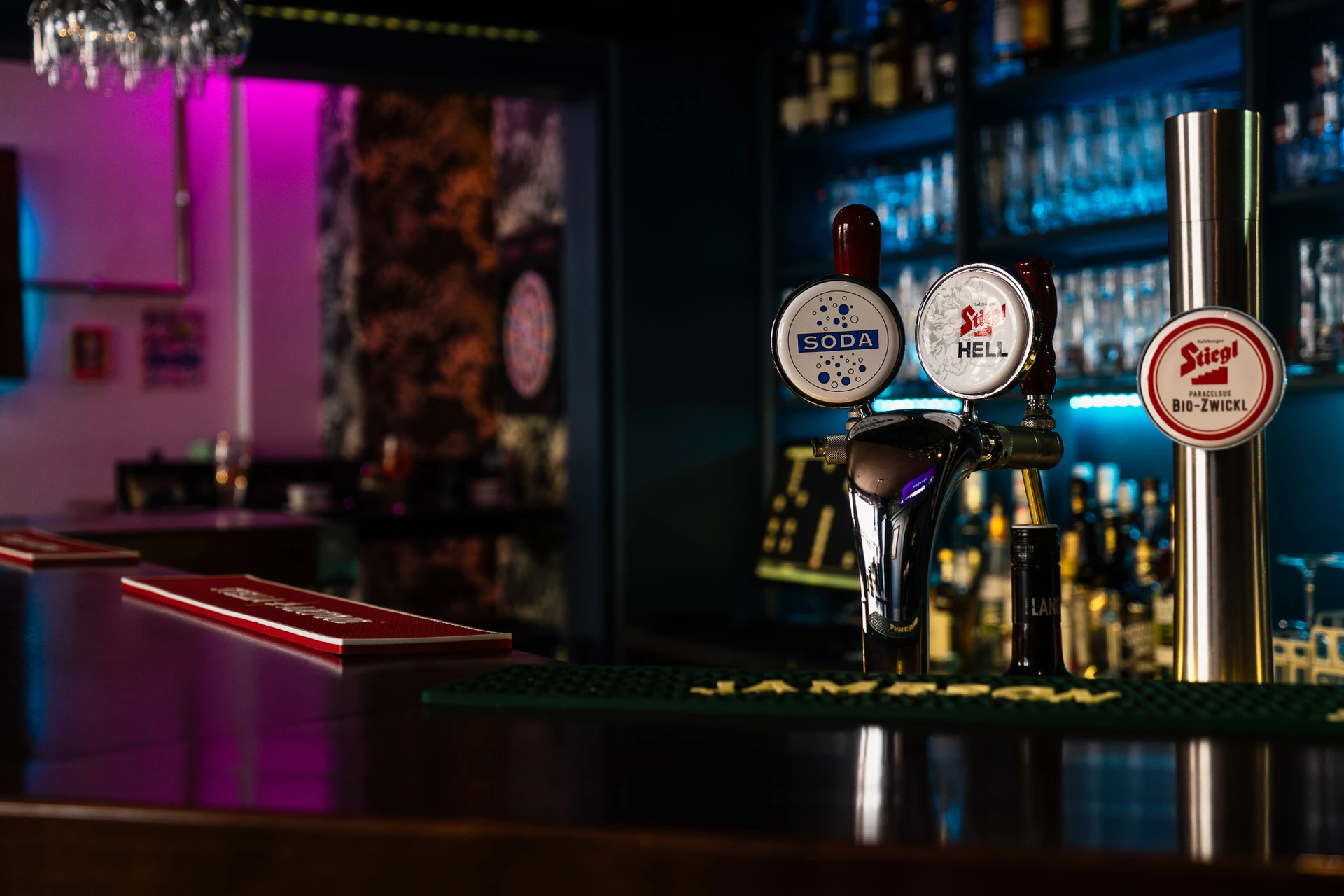 Mausen_Cafe_Bar_Pub 17